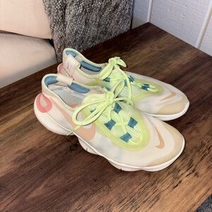 Nike Women's Cream and Pink Sneakers
